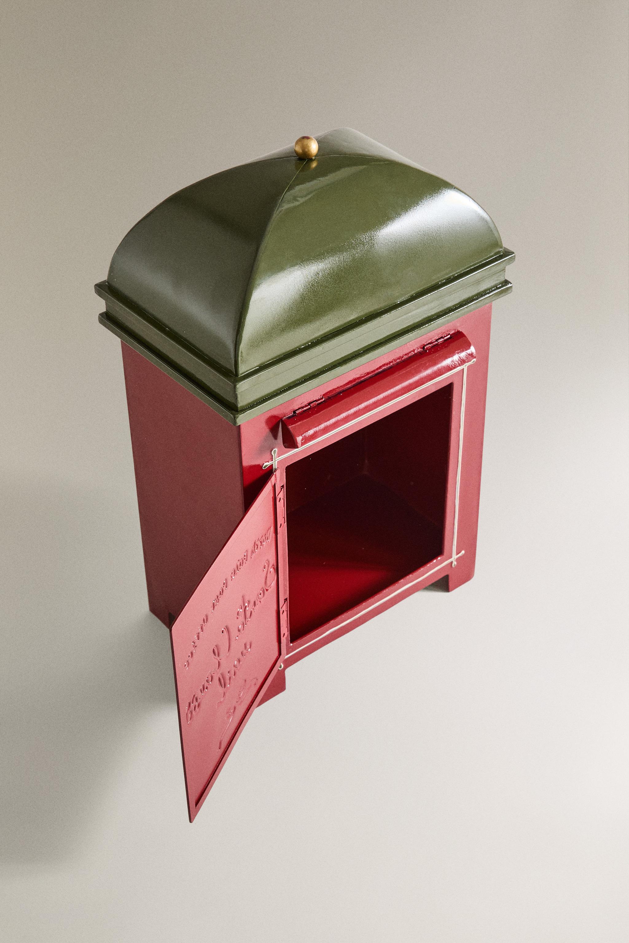 SANTA CLAUS MAILBOX CHRISTMAS ORNAMENT